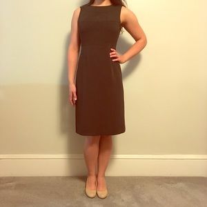 👗 Modest Vintage Style Dress